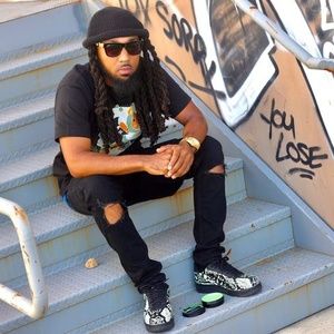 Meet your Posher, Eric